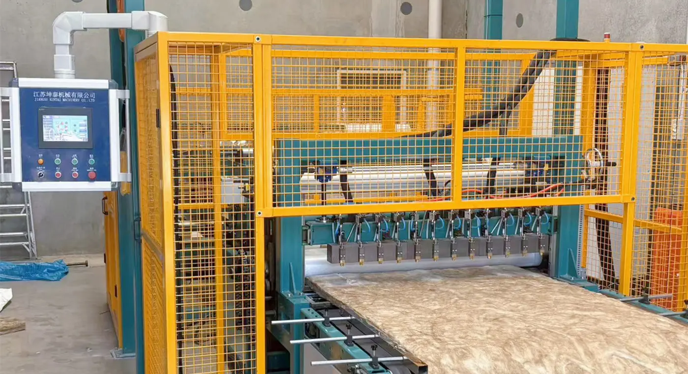 glue spray lamination machine.jpg