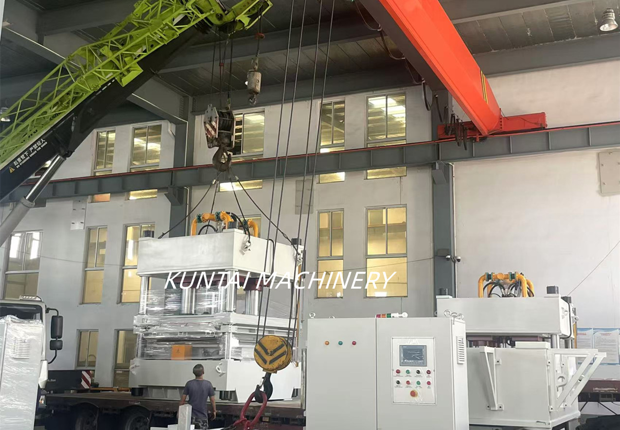 prepreg machine 4.jpg