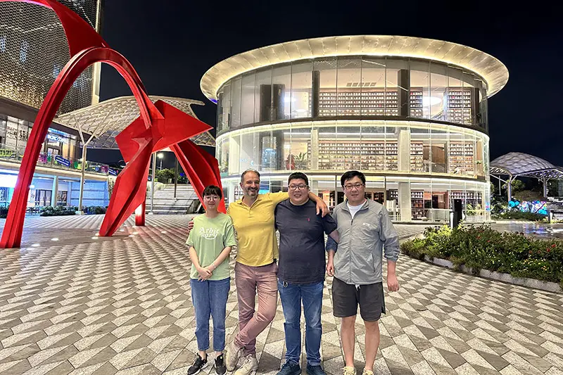 Customer-visits-(4)rv1