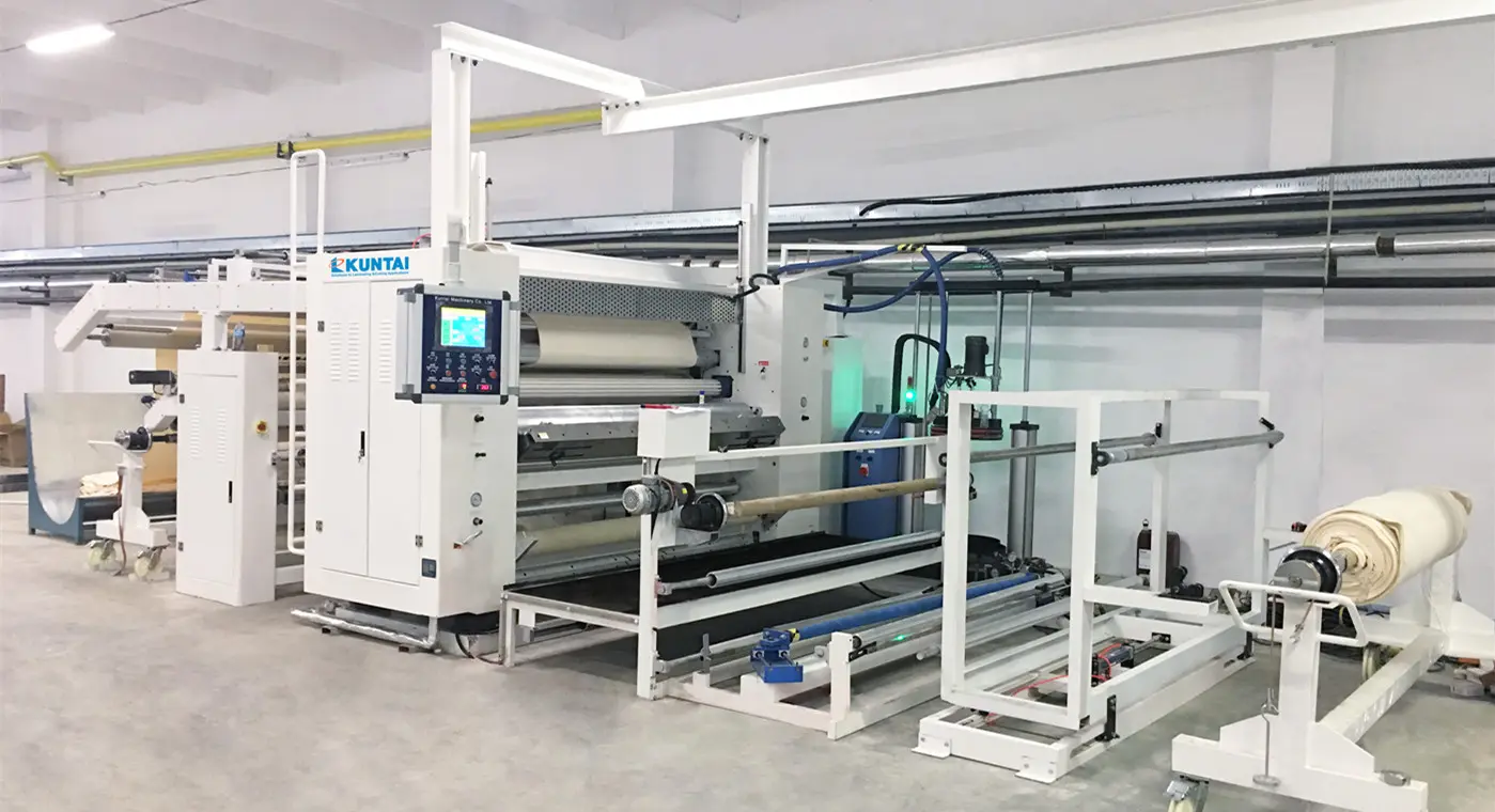 nonwoven fabric laminating machine.jpg